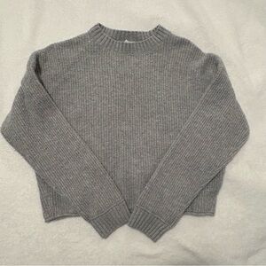 Abound Heather Gray Women's Crew Neck Sweater